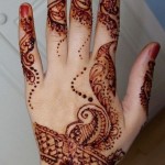 latest Eid-ul-fiter hand Mehndi Designs 2012