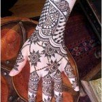 New Latest Modern Mehndi Designs Book 2015