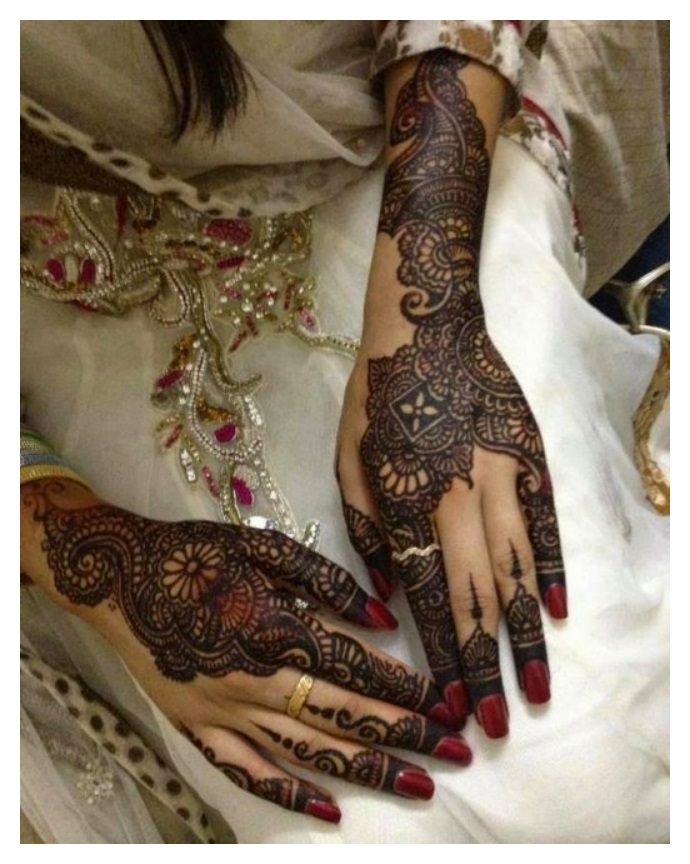 Single full hand MEHNDI DESIGNS for eid