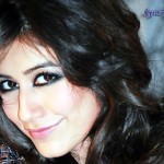 Syra Yousuf hot smile