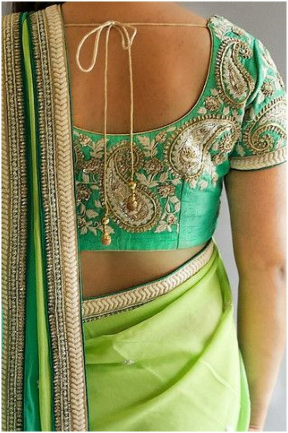 latest designer blouse pattern for saree